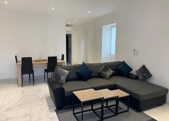 Au Coeur De דירה